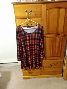 Lily Tunic New Without Tags Women's 1XL Very Pretty Plaid - Picture 1 of 2