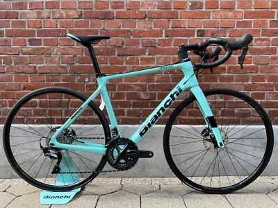 NEW! Bianchi Infinito XE/Disc Brakes/Full Carbon/Shimano Ultegra/Size 55 - Bild 1 von 4
