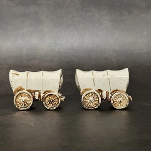 Vintage Covered Wagon Ceramic Salt and Pepper Shakers - Picture 1 of 6