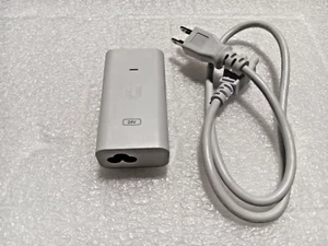 Ubiquiti Networks POE-24-12W-G-WH DC 24V, o.5A +4,5 Pins -3,6 7,8 Pins - Picture 1 of 2