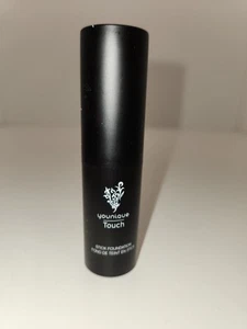 Younique Fondotinta Stick in Tulle NUOVO **FUORI PRODUZIONE** - Foto 1 di 4