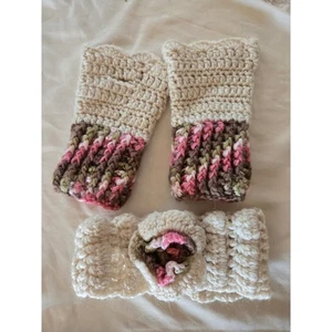 Handmade Crochet Accessory Set Cream Pink Flower Headband Fingerless Gloves Boho - Afbeelding 1 van 2