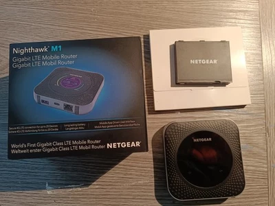 NETGEAR Nighthawk M1 MR1100 Router, Schwarz/Silbergrau - Bild 1 von 3