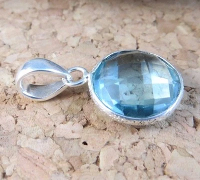 Pingente quadriculado de topázio azul moldura redonda prata esterlina para colar #167 - Imagem 1 de 4