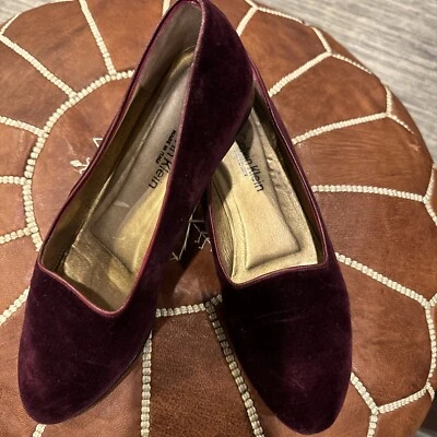 CALVIN KLEIN Cranberry Ballet Velvet Slip on Slipper Shoes W Leather Trim - Image 1 of 4