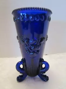 Vaso vetro blu cobalto Westmoreland vintage piedi argonauta delfino koi-fish anni 80 - Foto 1 di 12