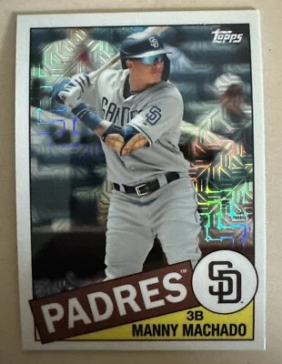 2020 Topps Series 1 MANNY MACHADO 1985 35th Anniversary Chrome Refractor #85C-32 - Image 1 of 2