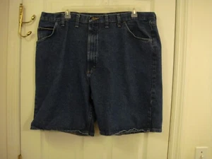 Wrangler Jean Shorts Denim Straight 100% Cotton Men's Size 44 - Picture 1 of 7