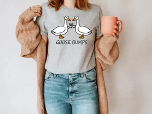 Camiseta Goose Bump, Regalo para Amante de Ganso, Camisa Mujer, Linda Camisa de Regalo, Ganso - Imagen 1 de 13