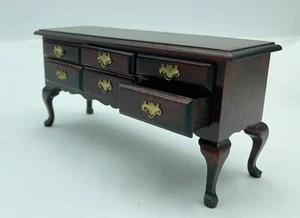 Vintage Mahagoni Optik Queen Anne Sideboard Konsolentisch Lowboy 1:12 - Bild 1 von 5