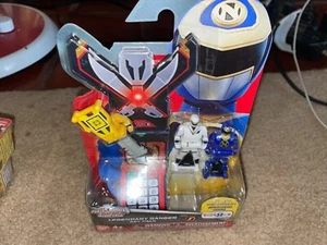 Power Rangers Super Megaforce Legendary Ranger Alien Ranger Toysrus Key Pack New - Picture 1 of 4