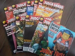 JUDGE DREDD MEGAZINE - JOB LOT OF 10 MAGAZINES - Imagen 1 de 11