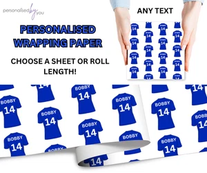 Rollo u hoja de papel de regalo de cumpleaños azul de fútbol personalizado - Imagen 1 de 1