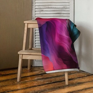 Towel - Picture 1 of 9