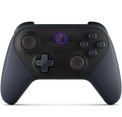 *Nuevo* Controlador de juegos Amazon Luna Cloud Foto 1 de 4