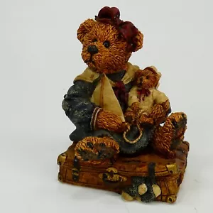 Boyds Bears & Friends Bearstone Figurine #2000 Bailey Bear with Suitcase BAHUY - Picture 1 of 11