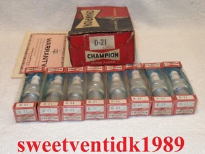 (8) .. ‘NOS’ Champion D-21 Spark Plugs .. MADE IN USA .. Champion D21 - Picture 1 of 14