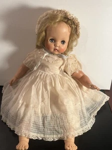 Vintage 1953 Madame Alexander Rosebud Crier Baby Doll 18" Blonde Hair Sleep Eyes - Picture 1 of 24