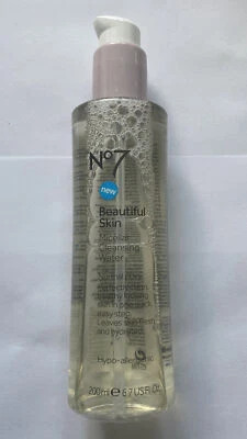 Botas Nº7 Hermosa Piel Agua Limpiadora Macelar Normal/Seca 6.7 fl.oz Foto 1 de 2