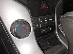 2016 Chevy Cruze Used AC Climate Control Unit 94000 Miles OEM 655-02482 - Picture 1 of 6
