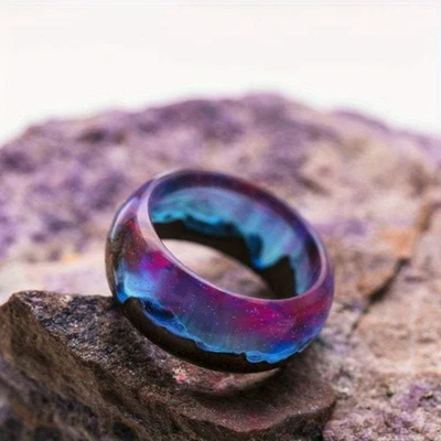 Anillo de madera de resina que brilla en la oscuridad hecho a mano cómodo cálido de uso diario adecuado Foto 1 de 4