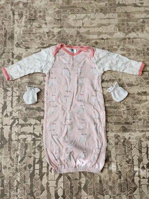 NUEVO SIN ETIQUETAS Vestido de Dormir para Niña Recién Nacida 0-6M con Cubiertas de Manos y Mitones Adjuntos Foto 1 de 3