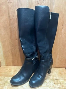 Anne Klein Women’s Black Ankle Boots Size 7M Side Zip Buckle Strap Low Heel - Picture 1 of 5