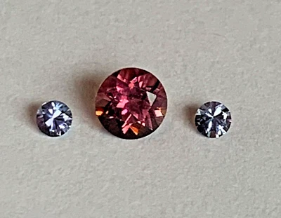 Andy's Gem Garage Sale - 5mm Round Pink Tourmaline/ Tanzanite combo Natural - Image 1 of 4