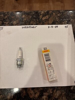 B6S 3510 NGK Nickel Spark Plug - Image 1 of 3