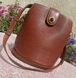 Auth Louis Vuitton Epi Kenyan Brown Cluny Shoulder bag Vintage - Picture 1 of 12