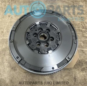 415 0697 10 NEW GENUINE LUK FLYWHEEL FOR 2.0D 4x4, 500X, COMPASS, CHEROKEE, RENE - Picture 1 of 5