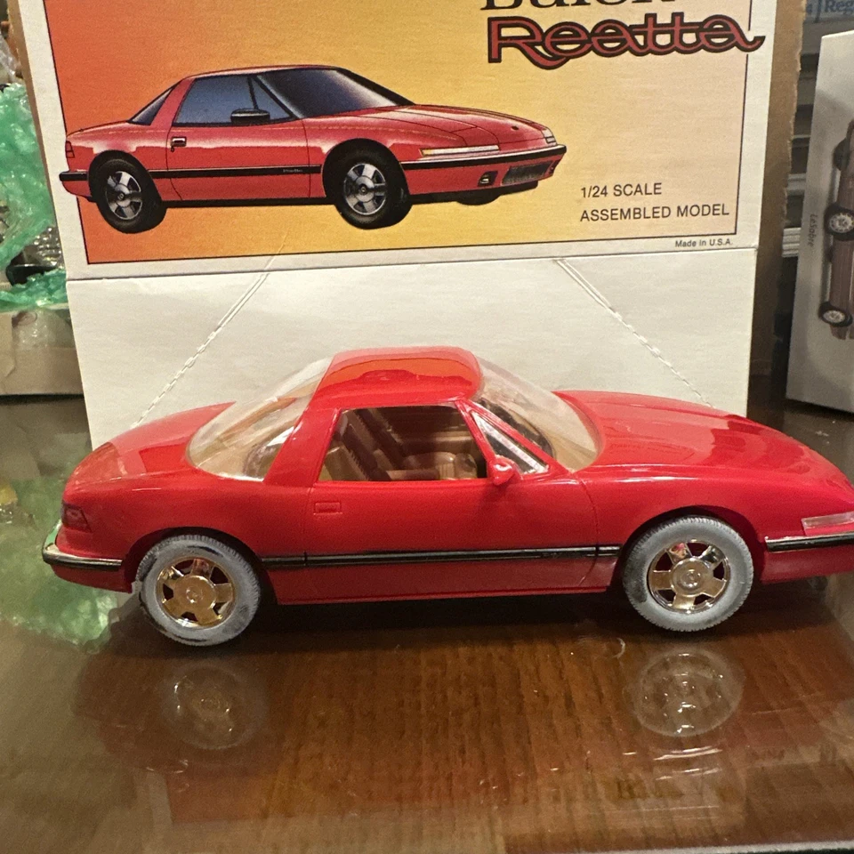 VINTAGE 1988 Buick Reatta 1/24 Scale Assembled Model New in Box NICE CAR 🚗 A158 - Image 1 of 4