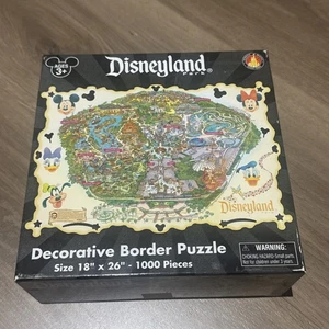 Disneyland Puzzle - 1000 Pieces - Disney map Puzzle - complete - Picture 1 of 6