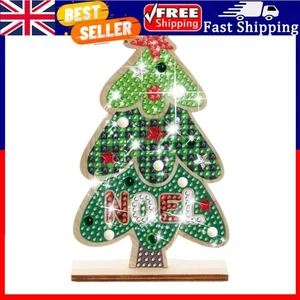 Decoraciones de mesa de arte de diamantes de madera de Navidad para decoración de oficina (árbol de Navidad). - Imagen 1 de 5