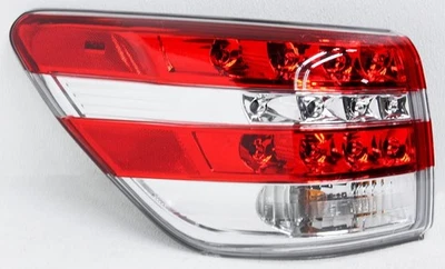 Lente de lámpara trasera LED del lado izquierdo del conductor Nissan Pathfinder Hybrid (2,5 L) astillada OEM Foto 1 de 4