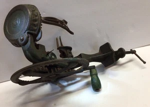 Atq Reading Hardware 78 Cast Iron Apple Peeler Parer Table Mount Green FLAW READ - Picture 1 of 24