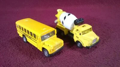 DIECAST SMART TOYS CEMENT MIXER TRUCK & YELLOW SCHOOL BUS - Image 1 of 4