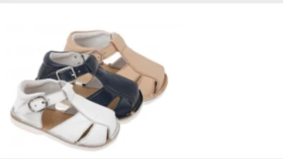 BUBBLE BOBBLE BABY JUNGE OFFIZIELLE SPANISCHE ECHTLEDER SOMMERSCHUHE BEIGE WEISS MARINEBLAU SANDALEN