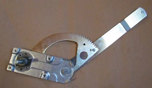 Mercedes Benz Fensterheber A 641 720 03 46 - Bild 1 von 4