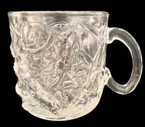 McDonalds Batman The Riddler Vintage Glass Mug Weighs 10oz - Picture 1 of 6