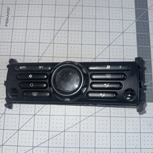 2002 2003 Mini Cooper Base / S Climate HVAC Control Unit w/ Auto Temp A/C - Picture 1 of 11