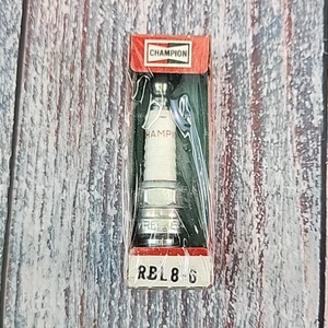 8x Champion RBL8-6 RBL86 Resistor Spark Plugs BR6FS T20R-U 5613357 Vintage NOS - Picture 1 of 8