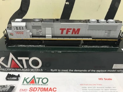 Kato Ho Scale TFM SD70MAC Powered Diesel Locomotive #1602 37-6455 - Image 1 of 4