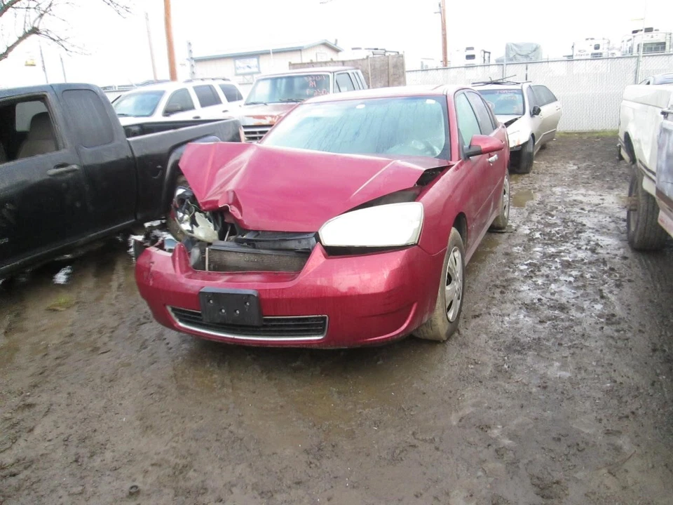 Antena usada compatible con: Chevrolet Malibu 2007 grado A Foto 1 de 4
