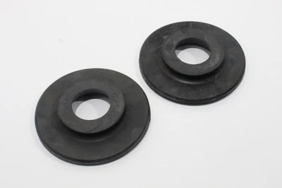 VW Beetle Convertible 5C Pair Rear Upper Spring Mounting Supports Buffers - Image 1 of 4