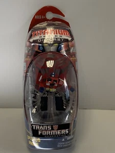 Figura de acción Transformers Titanium Series Diecast Optimus Prime Hasbro ¡Nueva! - Imagen 1 de 6