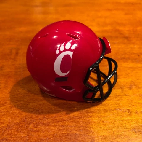 Cincinnati Bearcats red custom pocket pro helmet AAC Cinci Cover