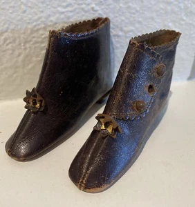Antique doll shoes medium soft Leather heeled Boots c1826-82 - Picture 1 of 4