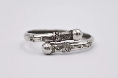 Bracelet victorien en argent de style étrusque victorian etruscan revival - Photo 1/4