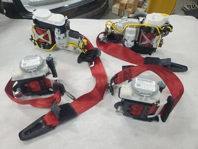 JUEGO CINTURONES SEGURIDAD AUDI S7 RS7 ROJO DELANTERO TRASERO 4G0857805C87R 4G8857705H87R X4 NUEVO Foto 1 de 4